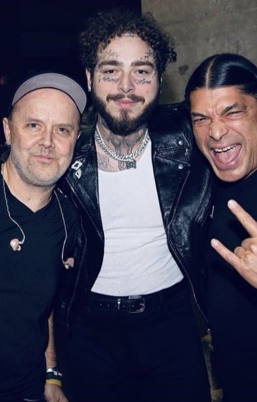 almondblondies's tweet image. His power if he grew his hair back to this length again &amp;gt;