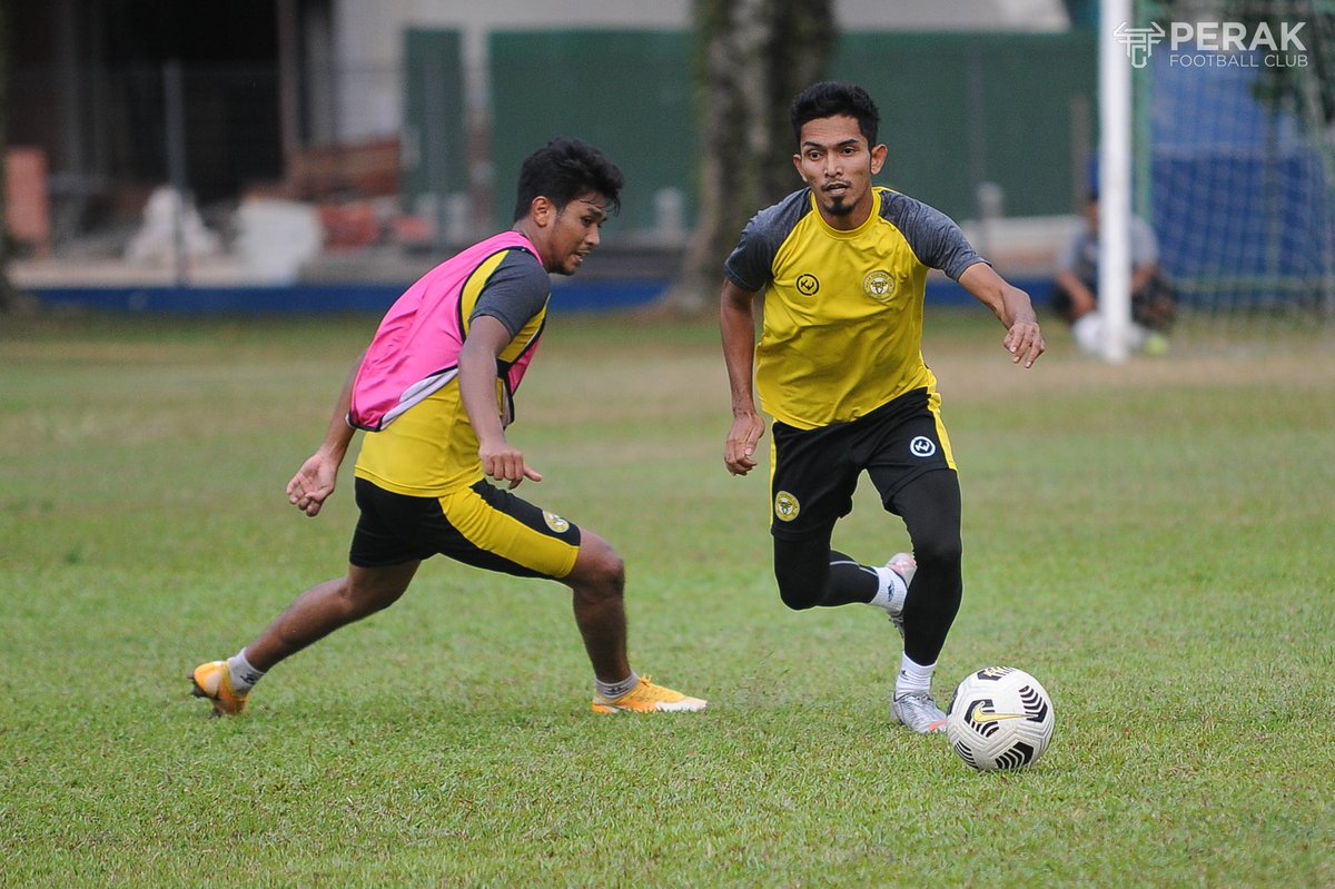 KopaMedia's tweet photo. Good Morning ☀️
It's a MATCHDAY! 👊🏻

🤍💛🖤

#PerakFC
#PRKPEN
#LigaSuper2021
#TrustTheProcess
#KejorrYobKejorr
#KejorrYobSkorr
#100TahunPerak https://t.co/odjKJD7GxE