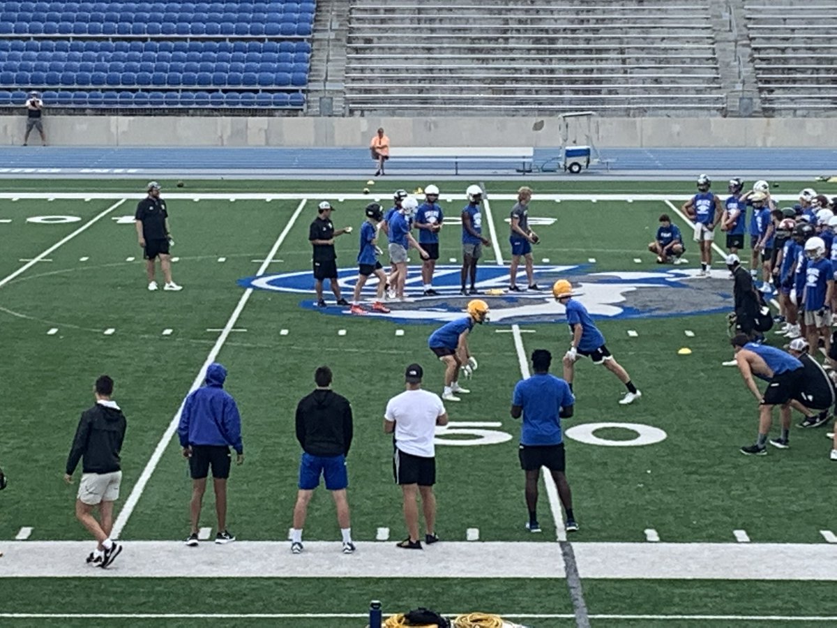 Big thanks to <a href="/DrakeBulldogsFB/">Drake Football</a>  and <a href="/CoachBloss/">John Bloss</a> for putting on a great camp Saturday and helping me prep for my junior season. I Had a good time competing and learning. <a href="/greenmachinefb/">Geneseo High School Football</a> <a href="/DeepDishFB/">DEEP DISH FOOTBALL</a>  <a href="/PrepRedzoneIL/">Prep Redzone Illinois</a>