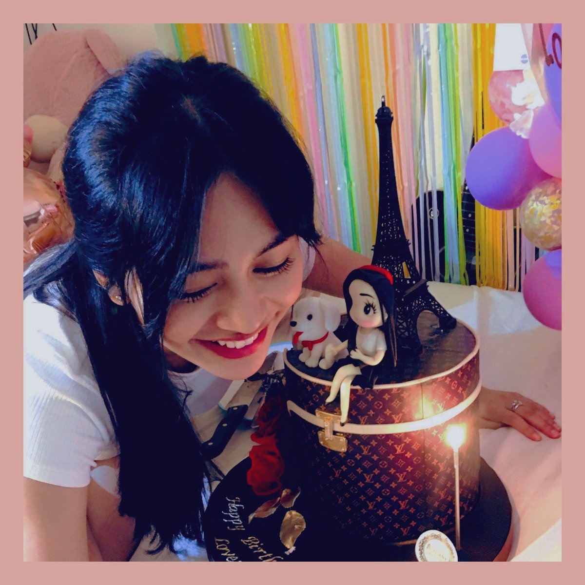 vivoreean's tweet photo. ily. imy. mbtc. tc. 

HBD MA VIVOREE NINA https://t.co/b8bF3uzcwh