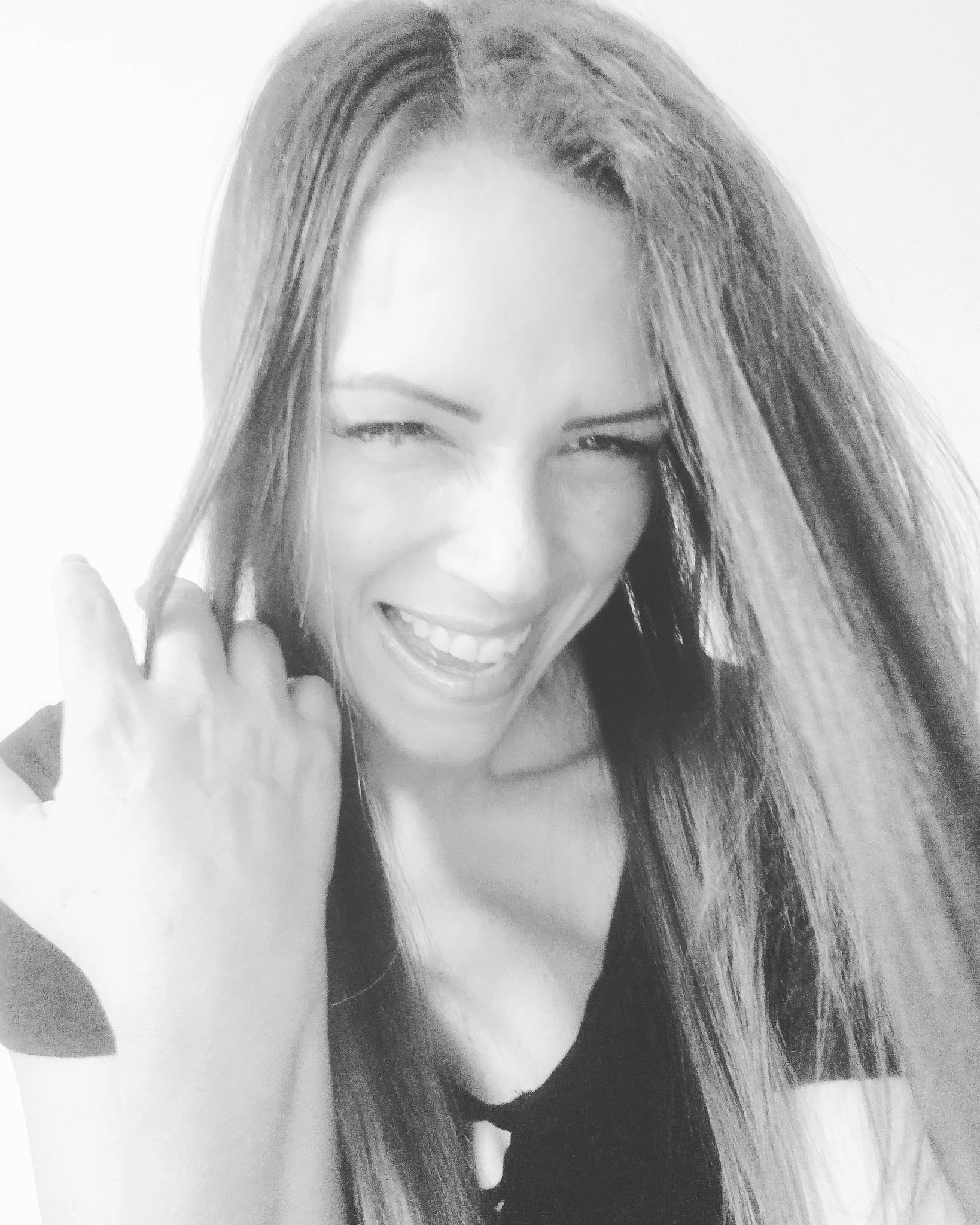 MERCY RODAS on Twitter "tu rostro mi rostro en Facebook una página