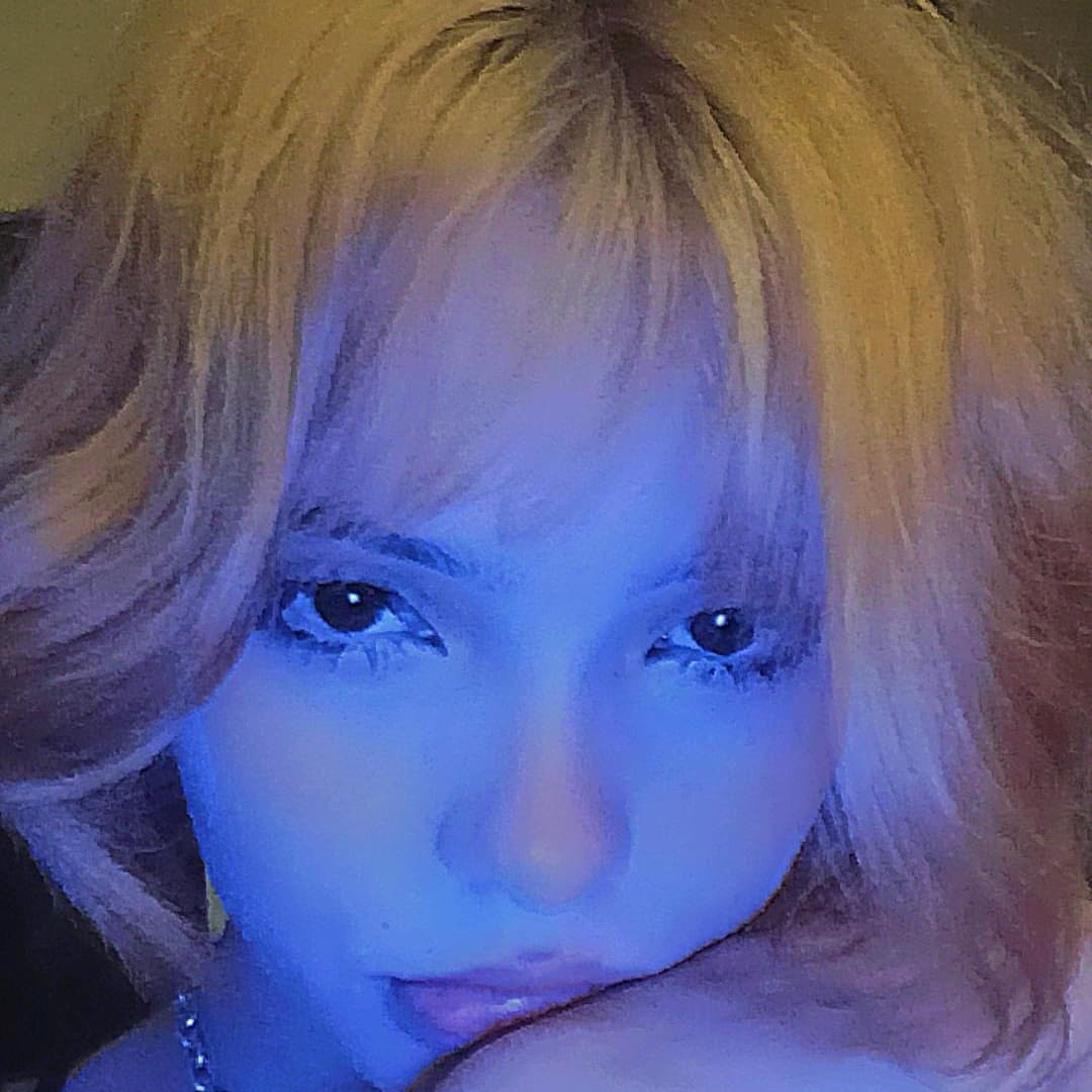 killuten's tweet photo. fav si t parezco linda >< DECÍA https://t.co/ht1baePf7z