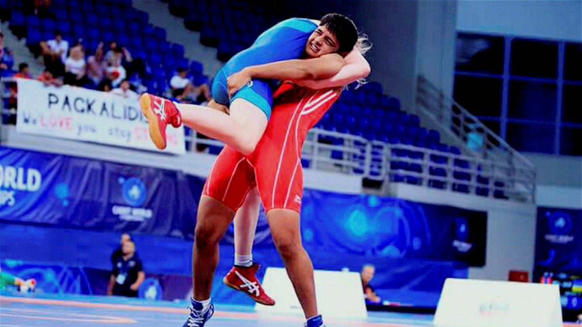 WeAreTeamIndia's tweet photo. #TeamIndia  | #Tokyo2020 | #Wrestling 
Women's Freestyle 62kg 1/8 Finals

Sonam Malik bows out against Bolortuya Khurelkhuu who gets the benefit of split decision at 2-2 to progress. Brave efforts by @OLYSonam in her debut #Olympics  #RukengeNahi #EkIndiaTeamIndia #Cheer4India https://t.co/tFCHOh6wsk