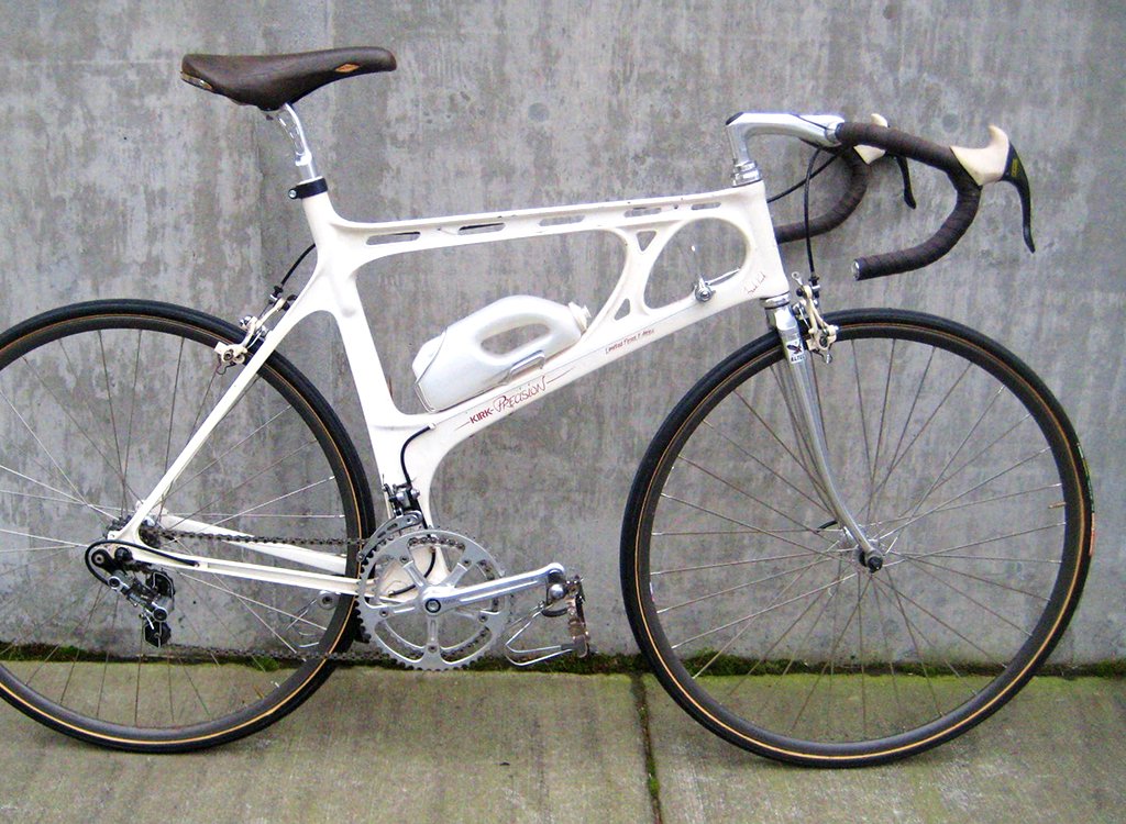 dorfman_baruch's tweet image. The idea of using magnesium to build a bicycle #frameset is nothing new. One of the first ever to hit the scene was Frank Kirk&apos;s 1980s bike that looked like Swiss cheese, albeit very tasty cheese autoevolution.com/news/ducati-s-…