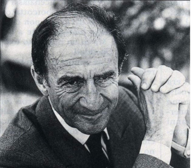 Antonio79B's tweet photo. "Non dire mai: "L'obiettività non esiste". È l'alibi di chi vuole raccontare palle".

Oggi nel 1924 nasceva il giornalista e scrittore #PieroOttone, pseudonimo di Pier Leone Mignanego.

#3agosto. https://t.co/CoCuc1TYVx