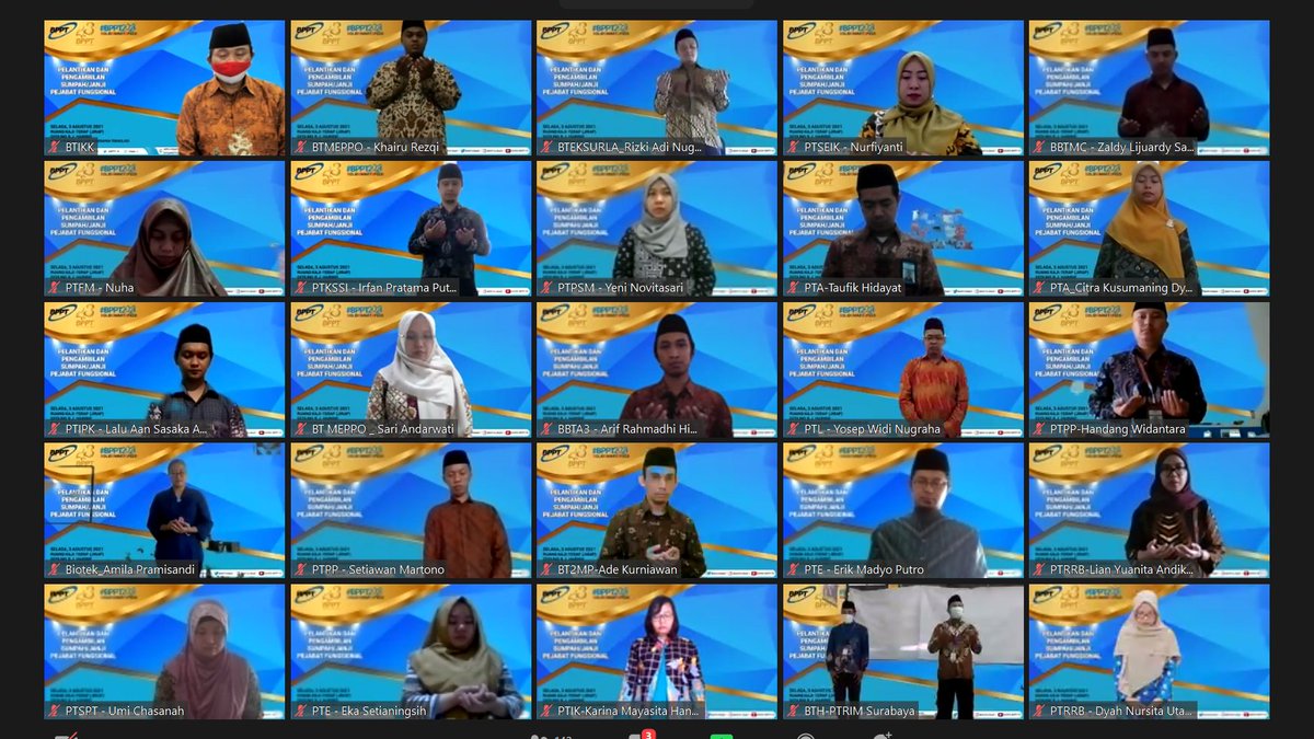 BPPT_RI's tweet image. Ka BPPT @hammam_riza berharap jenjang jabatan baru ini dpt menjadi penghela bagi para ASN BPPT utk memberikan kontribusi nyata bagi pertumbuhan ekonomi Indonesia, serta mewujudkan lompatan besar teknologi melalui 8 bidang fokus BPPT

#BPPTSolidSmartSpeed
#BPPTBerinovasiTiadaHenti