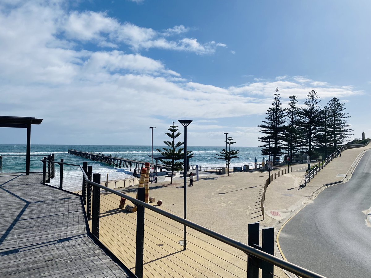 AffordableCS's tweet image. Our group enjoying their lunch at Hortas.🍷
#hortas
#affordablechauffeur
#affordablechauffeurservices