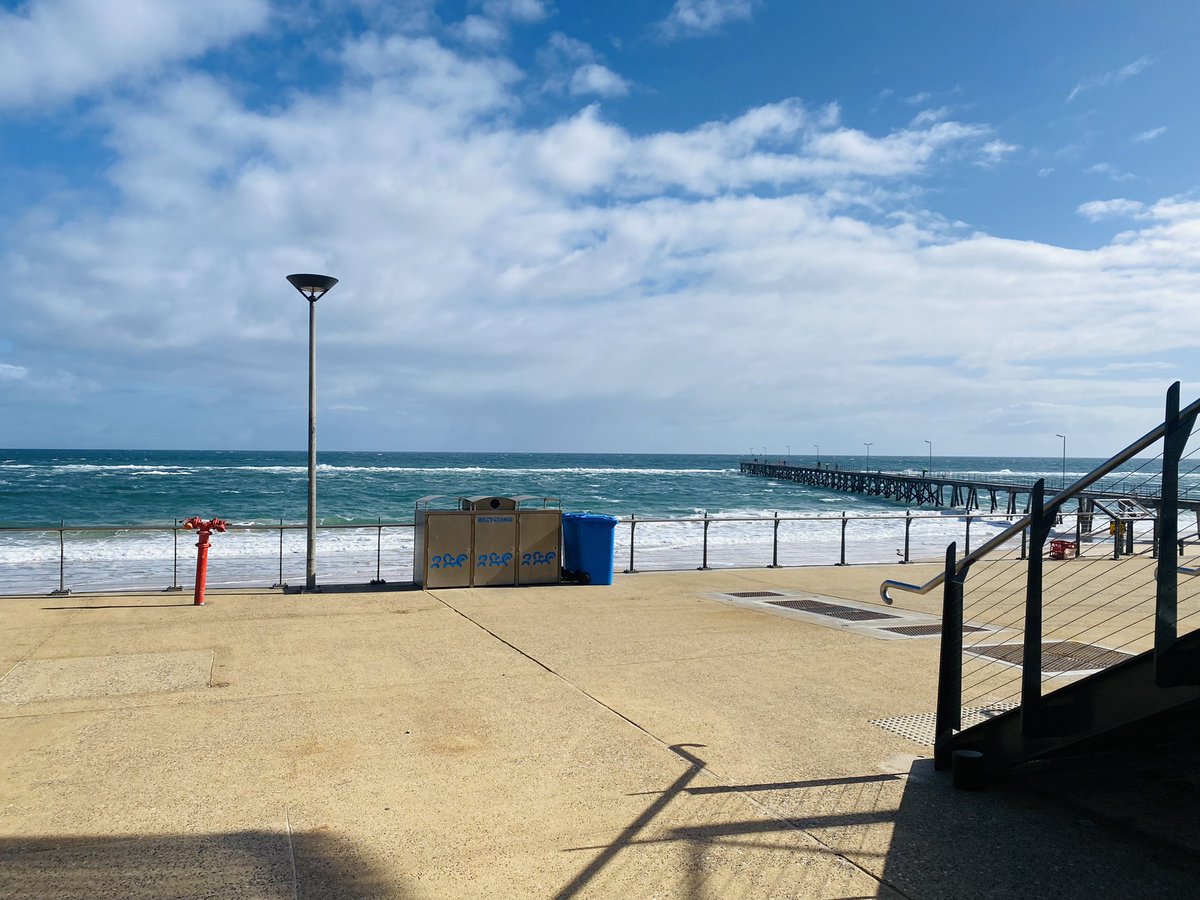 AffordableCS's tweet image. Our group enjoying their lunch at Hortas.🍷
#hortas
#affordablechauffeur
#affordablechauffeurservices