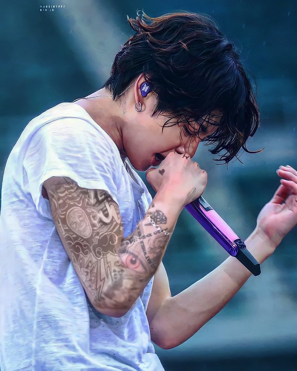 jeonghaokki's tweet photo. @JeonSmh the power this pic would hold if it were real💔 https://t.co/PG9btkDJ3X