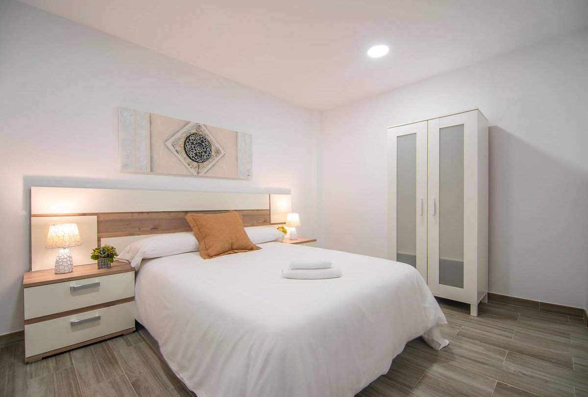 Live4life tweet media