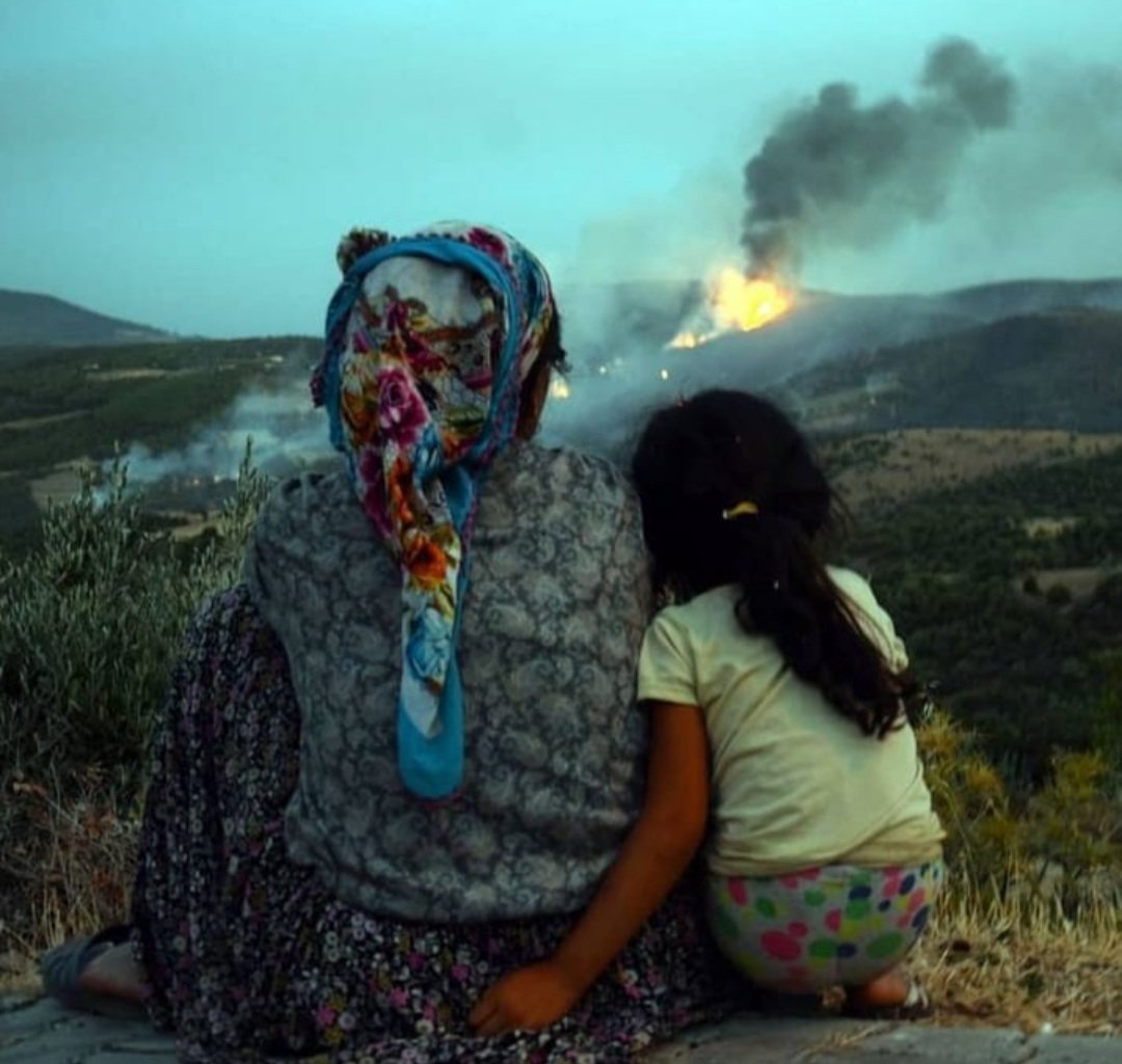 Sadece susarsın, tek kare herşeyi anlatır..🥺