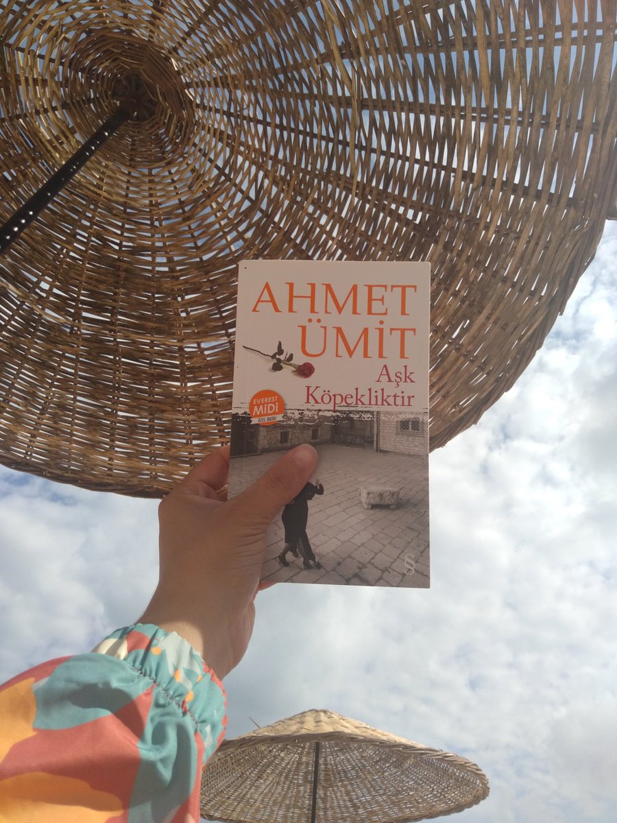 "Aşk hiçbir zaman pişman olmamaktır."
#kitap #kitapönerisi #tavsiye