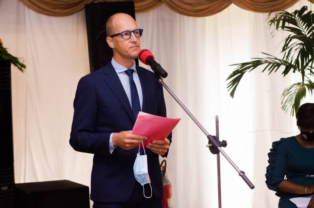 SwedeninDRCongo's tweet photo. Lundi 2 août, l’Ambassade a participé au lancement officiel de la 1ère édition du "Sommet National des Organisations des Jeunes de la Société Civile de la #RDC" en présence du Ministre congolais de la jeunesse, le Directeur-Pays de @DiakoniaRdc et le Coordonnateur-Pays de #LYREC. https://t.co/58TDmKdKsZ