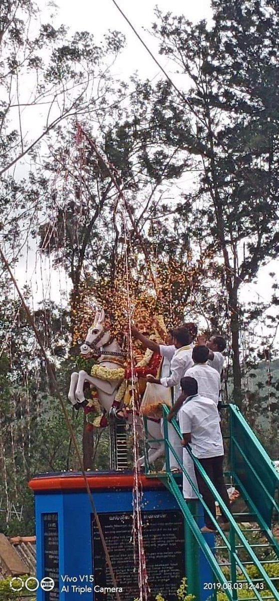 gobinanal's tweet photo. #மாவள்_வேட்டுவன்_ஆதன்ஓரி 
ஈங்கு ஓர் வேட்டுவர் இல்லை, நின் ஒப் போர்` புறநானூறு 152 https://t.co/vnvln4Dd8h
