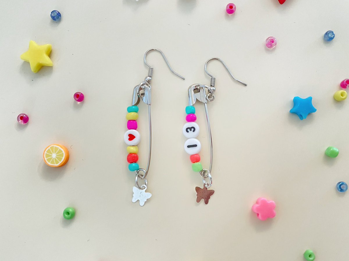 these earrings are so cute + affordable ! check them out with the link in our bio <3

#shoplocal #shopsmall #smallbusiness #supportsmallbusiness #supportsmallbusinesses #jewelry #jewelrydesigner #jewelryaddict #jewelrymaking #jewelryoftheday #smalljewelryshop #etsy #etsyshop