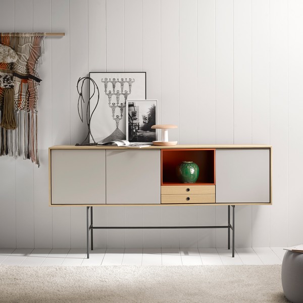 MueblesLluesma's tweet photo. #Treku celebra el 10 aniversario de su producto más internacional, el sistema #Aura. Una pieza innovadora que ha conseguido conectar con la sensibilidad de amantes del diseño de más de 50 países

#lluesma #trekudesing #diseño #madeinspain #aparador #consola #verano #innovación https://t.co/XmDMKG5MQv