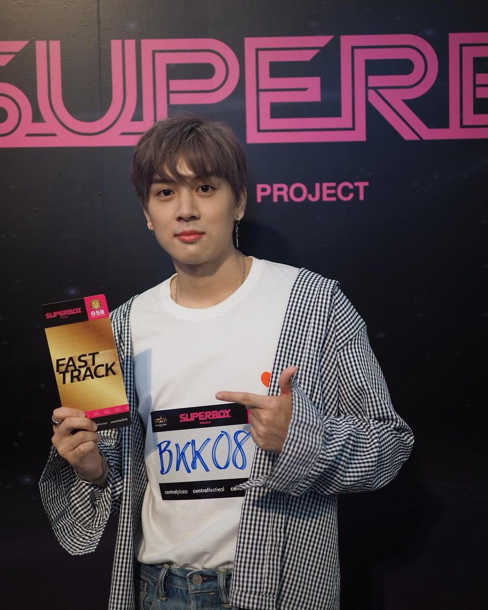 thanaponnth's tweet image. ขอบคุณที่น้องภณตัดสินใจ …ทำให้เราได้เจอกัน และทำให้ทุกคนได้รักน้องแบบในวันนี้ 💙🐰

#ภณคนคิวท์ @T_Aiemkumchai 
#ThanaponThailandFC  
#superboyproject