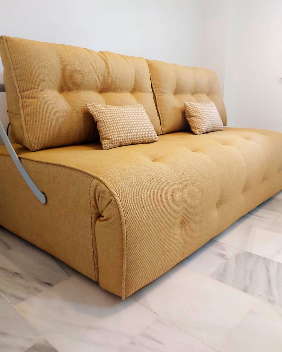 famalivingmalag's tweet image. Indy, el único sofá relax motorizado que además es cama

☎️ 639487717
📍 Avda Los Vegas 58 Málaga

#famalivingmalaga #famasofas #famaliving #sofamodular #decoracion #deco #telas