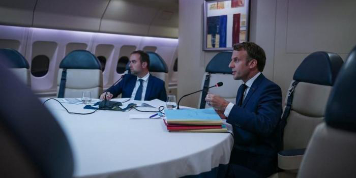 Yes our conference units can be used on a plane as well 😉! 
👉👉 Read the article here: hubs.ly/H0TyGM60

#flex #televicconference #televic #conferencing #remotemeeting #televicfrance 

picture: LCI