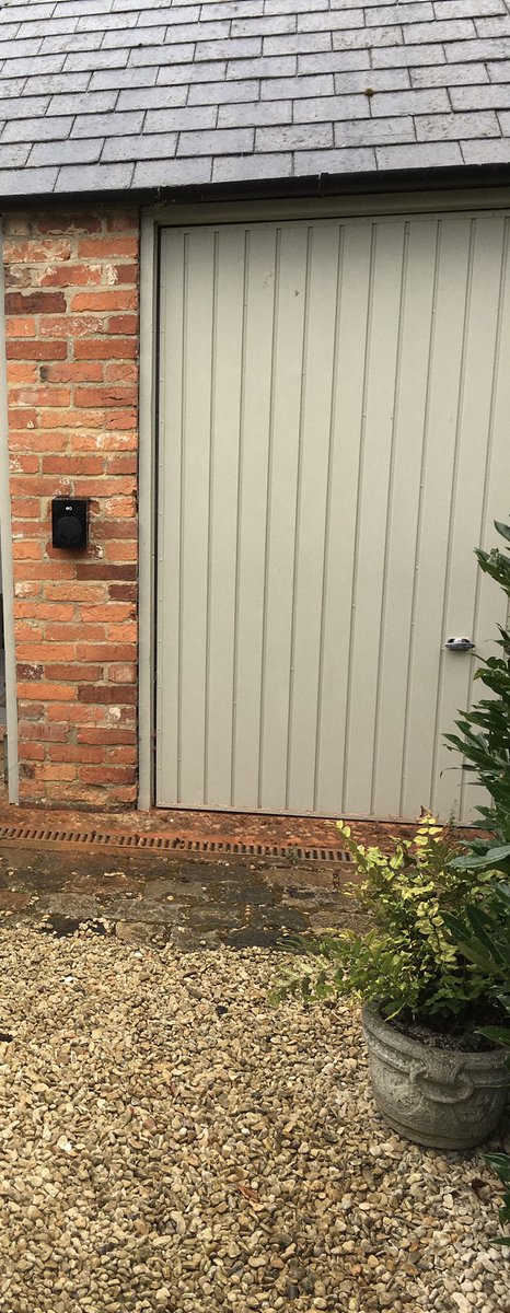 Stratfordenergy's tweet image. ⭐️⭐️⭐️⭐️⭐️ @Google review “I would unhesitatingly recommend for their promptness, reliability, efficiency and friendliness” following recent @eocharging #MiniPro EV charger installation in #Banbury g.co/kgs/yEma6Z