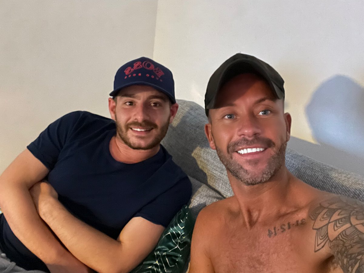 jackwsm29's tweet photo. When you get an early morning wake up call from this one because he’s horny 😈 anyone else wanna join for some Tuesday morning naughtiness ? Follow my Onlyfans for more https://t.co/Vr3ZXkXK5B #horny #straightlad #MorningSeex #onlyfans #tradenudes #bicuruous #gay #cum #ladslads https://t.co/SrWp4jX6OO