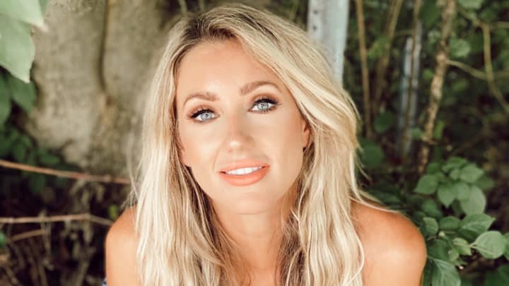 Happy Birthday to American country music singer and songwriter, Whitney Duncan (August 3, 1984). 