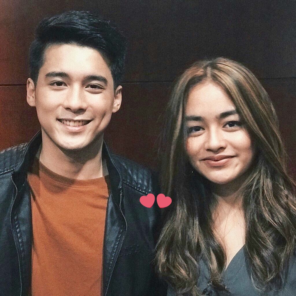 ckmk_13's tweet photo. Happy Happy Birthday V @vivoree ππ God bless ΓΌ ππ
Sorna #JohnVoree pa din kasi ako until now kaya yan nilagay kong pictures βοΈπ₯°π₯° but I know mag friend kayo ni @imJCAlcantara π #throwback https://t.co/4RSBjoYkf3