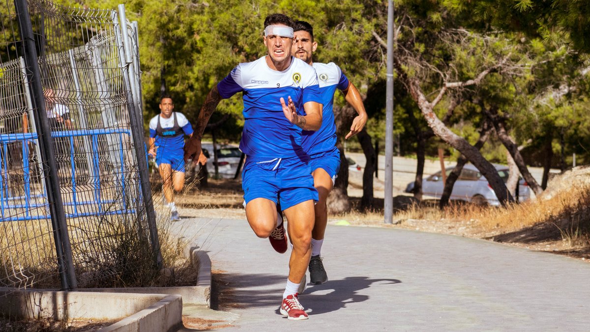 Hércules CF 💙🤍💯 (@cfhercules) on Twitter photo 🏃🏻♂️ 𝗦𝗣𝗥𝗜𝗡𝗧
💪🏻 𝗥𝗘𝗦𝗜𝗦𝗧𝗘𝗡𝗖𝗜𝗔
🏋🏻♂️ Hoy hemos entrenado en el Monte Tossal
💙 #MachoHércules 🏃🏻♂️ 𝗦𝗣𝗥𝗜𝗡𝗧
💪🏻 𝗥𝗘𝗦𝗜𝗦𝗧𝗘𝗡𝗖𝗜𝗔
🏋🏻♂️ Hoy hemos entrenado en el Monte Tossal
💙 #MachoHércules