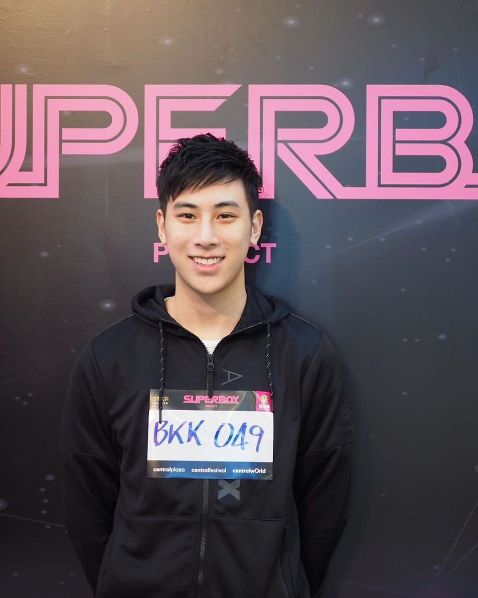 JetfamilySPB's tweet image. คุณ @jet_bundit 2 ปีแล้วนาาาาาา ขอบคุณนะ ที่มา audition ทำให้เราได้มาเจอกัน จะคอยเป็นกำลังใจให้นะ 

#เจ็ทแลค 
#Superboy
#SuperboyProject 
#รักวุ่นวายนายรสแซ่บ 
#GenYTheSeries 
#MyMateMatch 
#โหวตให้หน่อยผมไม่ค่อยกล้าเลือก
#StarhunterEntertainment