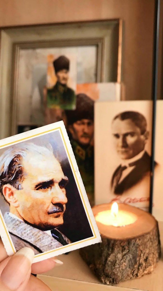 Tek bir reis tanıyorum. #SeninleyizREİS