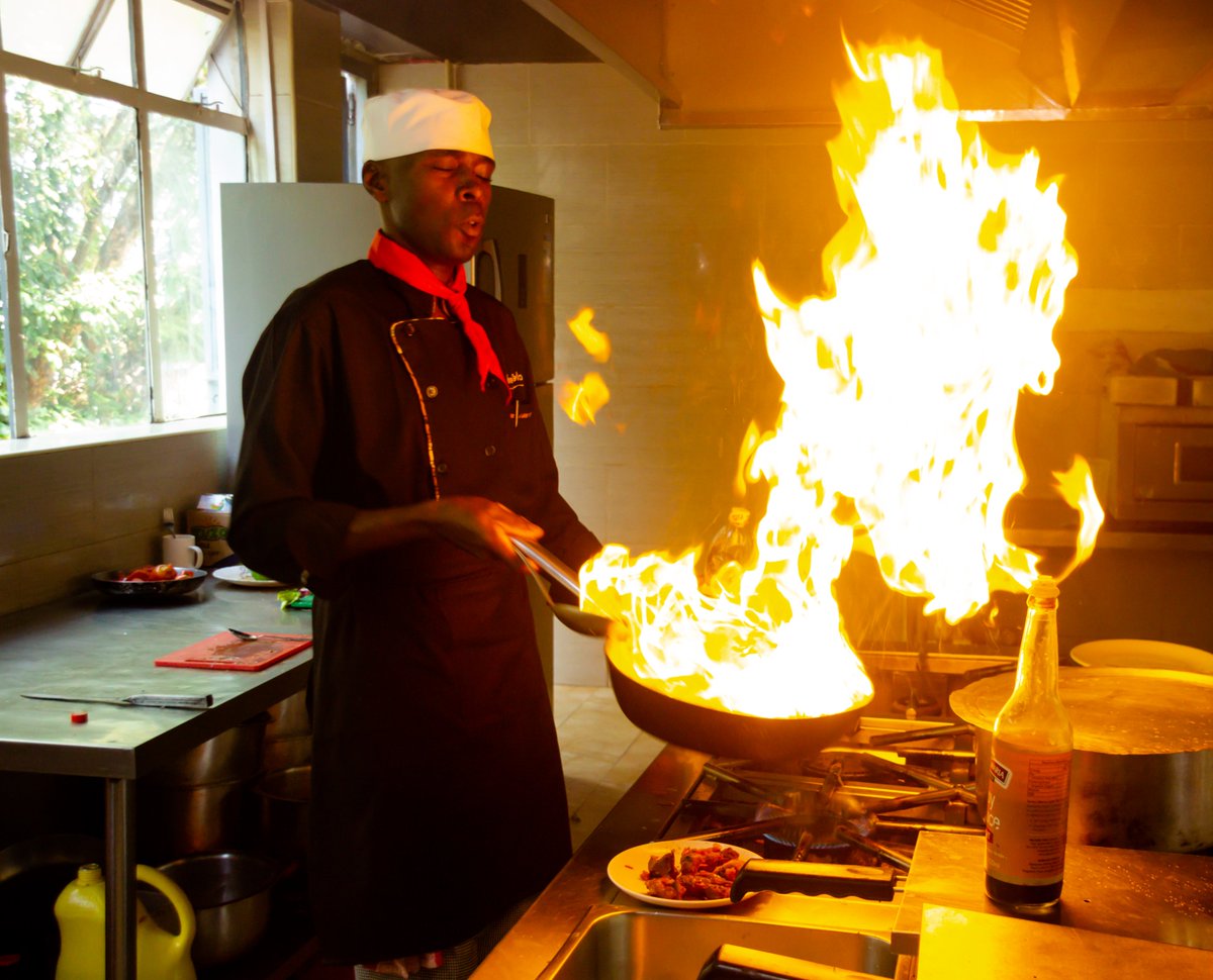 CandelaHotel's tweet photo. hello morning #TubongeTuesday  what would you like to take for lunch and dinner while in Siaya? have it at the candela hotel Siaya at your budget.

visitSiaya
visitNyanza
#experiencethedifference
JKIA
Miguna
Harun Aydin https://t.co/QOT830eoW4