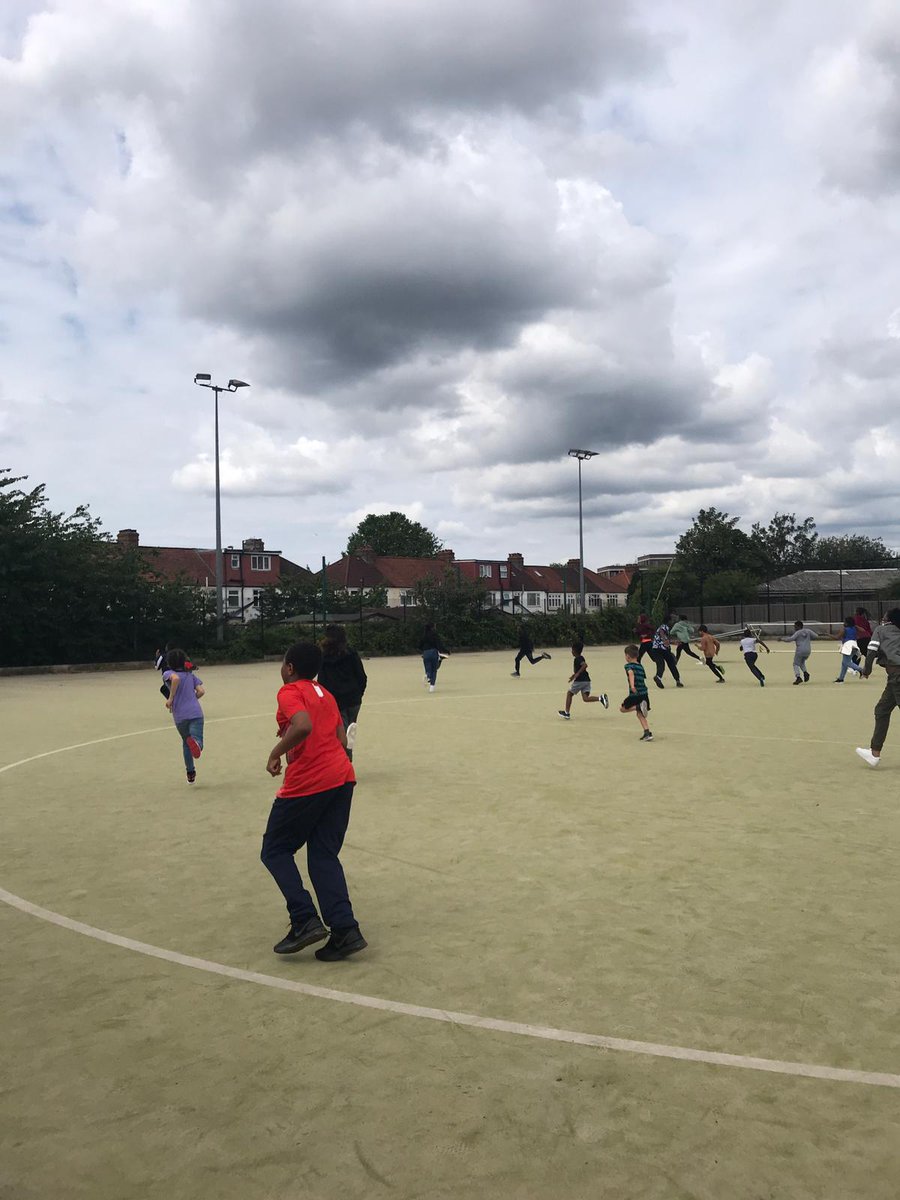 KnowledgePract's tweet image. Here are our children and mentors in action 
.
Football does really bring us together 😃😃