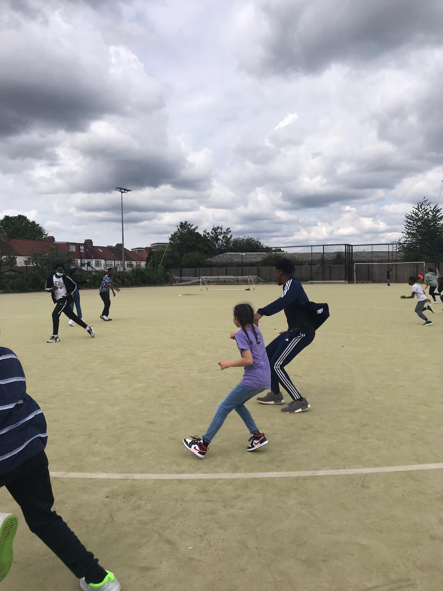 KnowledgePract's tweet image. Here are our children and mentors in action 
.
Football does really bring us together 😃😃