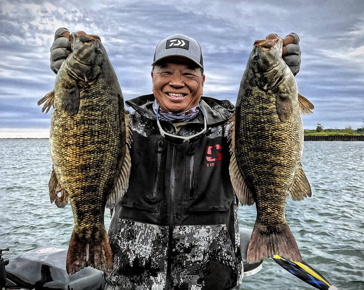FishHardDave's tweet photo. Averaging 5.3 lbs prefish is only good enough for 9th place against this stacked field! Great job & organization by the @renegadebass crew! #ThousandIslandsOpen #StrikerBrands #DaiwaCanada #SmallmouthNation #live2fish #VigorEyewear https://t.co/2jq3uMYvsm