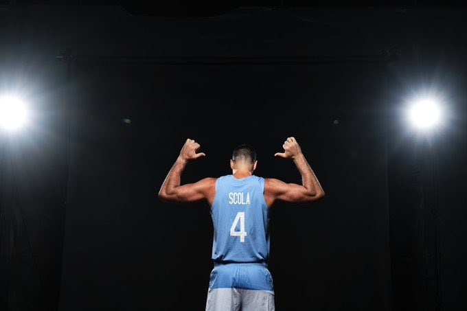 Se te va a extrañar <a href="/LScola4/">Luis Scola</a> , nos dejaste mucho, no solo como deportista, también como persona 🙌🏼🙌🏼👏🏼🏀❤️ lo mejor para esta nueva etapa, toda mi admiración ❤️🇦🇷