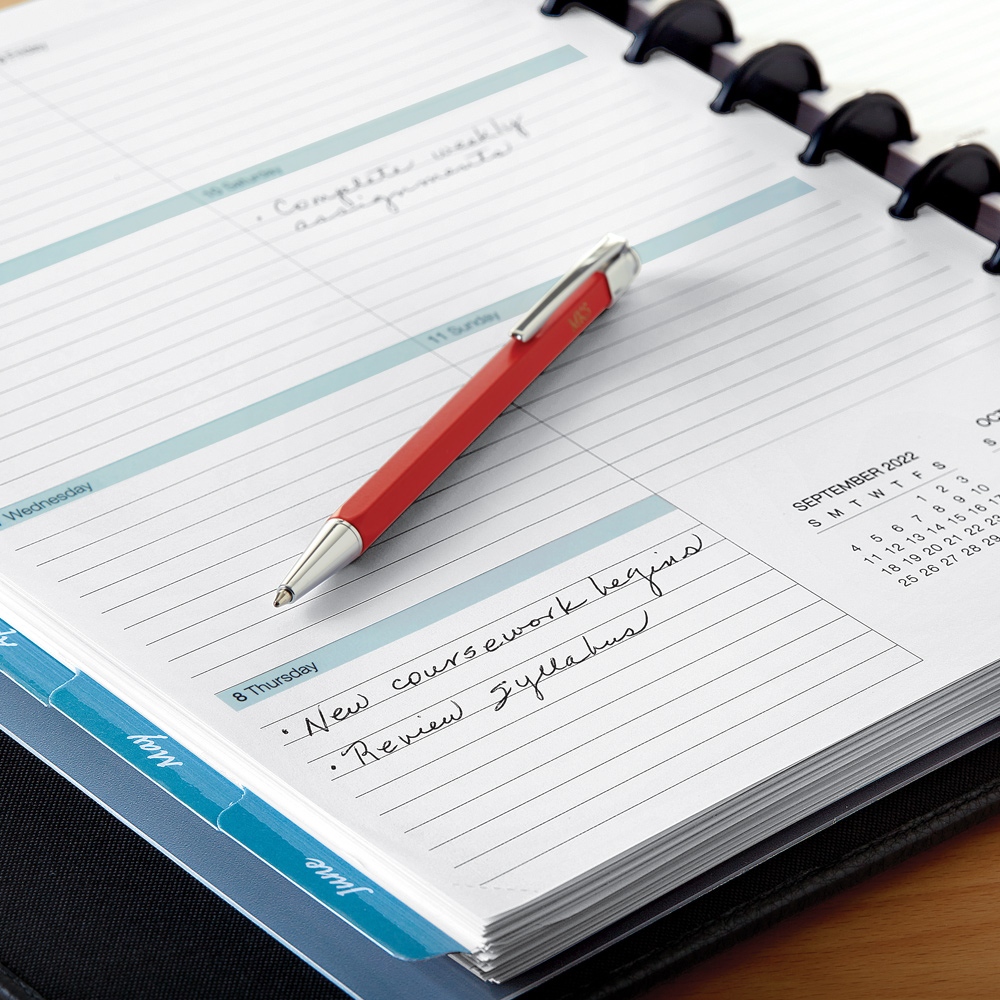 Levenger's tweet photo. Refocus and Declutter.⁠
⁠
It’s #NationalSimplifyYourLifeWeek, so we recommend commemorating with Circa’s Next Level To-Do Organizer. Triple your productivity with this 3 tiered, color-coded Circa notebook. Planner perfection.⁠
⁠
⁠
#simplifyyourlife  #Levenger https://t.co/TeP9hg4SlK