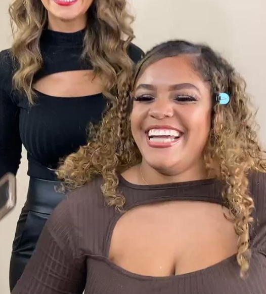 SamVillaPro's tweet photo. Natural #Curly Glam w/ @eviedzine - See how-to get the perfect popstar #glam #hair that flaunts fabulous #volume through encouraged #curls. #SamVilla #SamVillaHair #SamVillaCommunity 

CLICK HERE: https://t.co/htWWpBL2Vu https://t.co/nAVnHeI78T