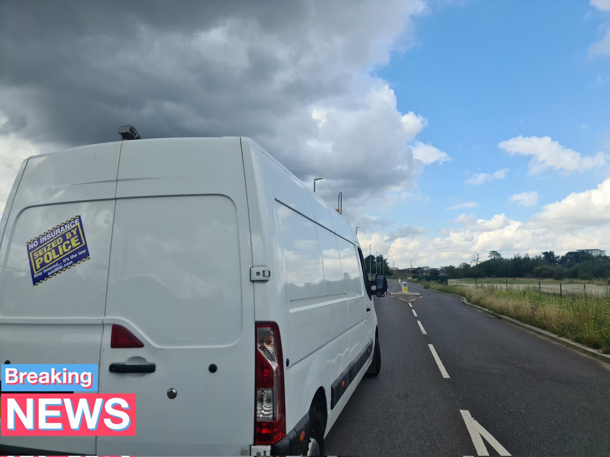 KentPoliceDart's tweet photo. This morning #Dartford CPT working with @EnvAgency and council officers conducted a number of checks on Manor Way #Swanscombe. NG #OpAssist https://t.co/QY7ssMqg3x