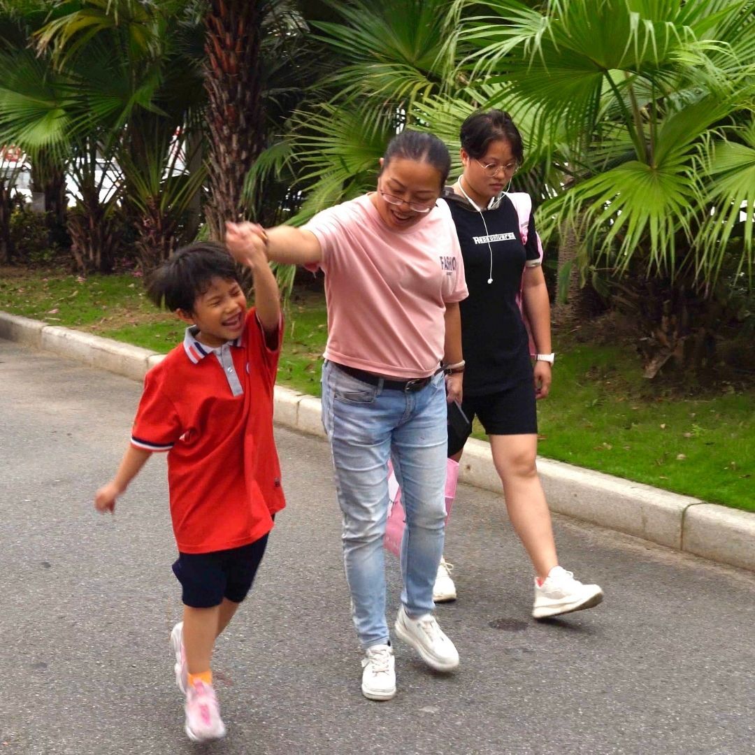 Meet the Documentary class of 2021! 🎓 Zhiying (Irene) Zhen presents her film 'Pulse' starting tomorrow online through Eventive! 
Learn more about Irene here: bit.ly/3rmAUOd
Watch all online screenings here: bit.ly/3BjZ94a