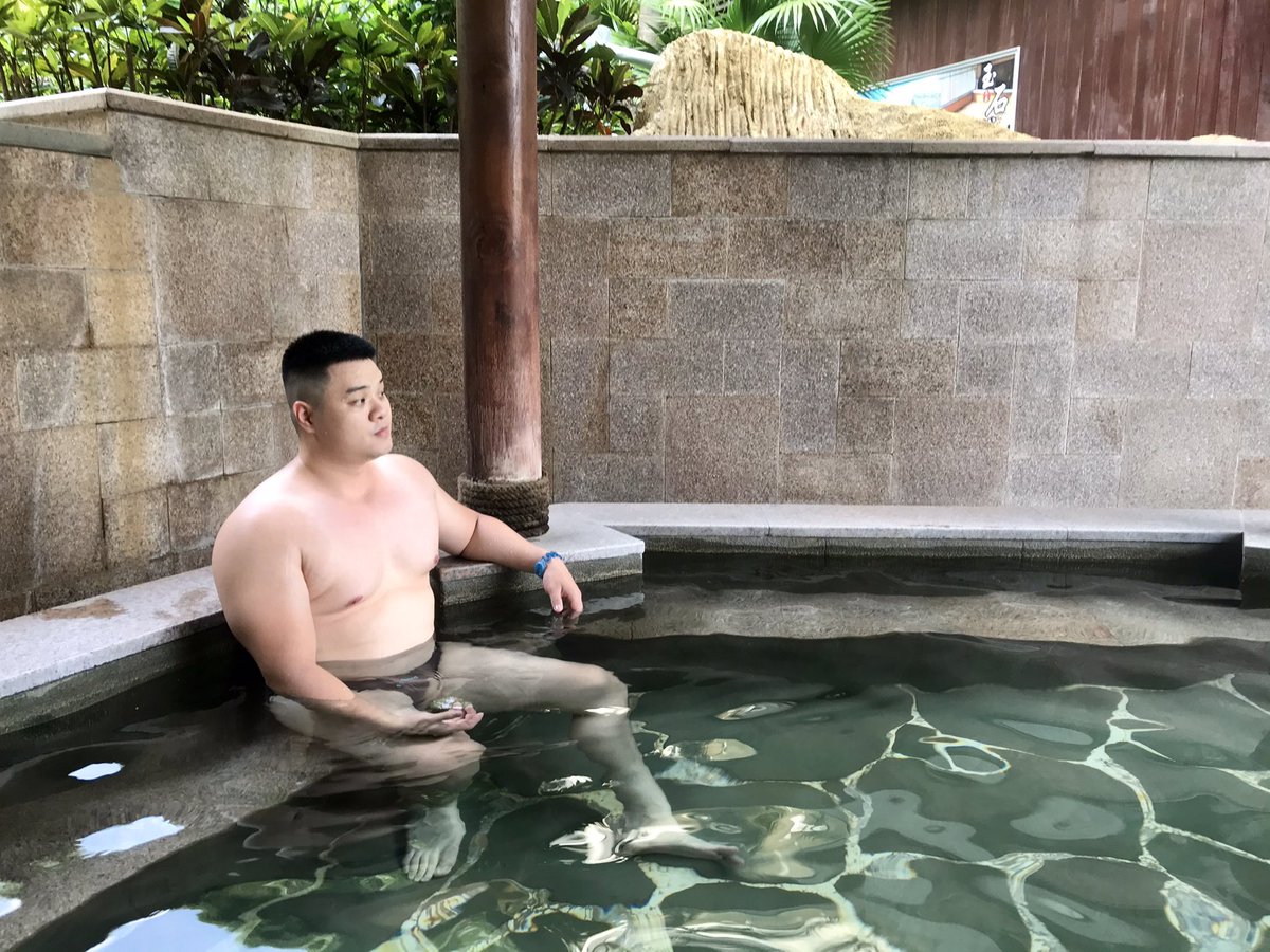 kidgou910's tweet photo. 最近累坏了 https://t.co/grRC8X8UNE