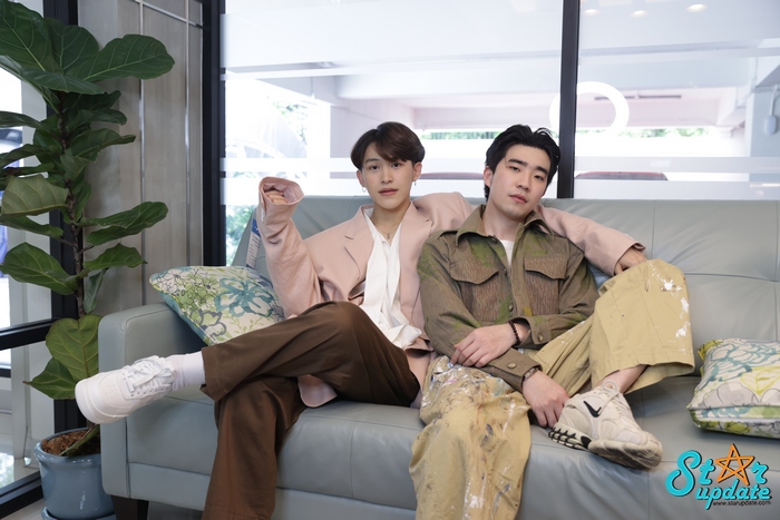 webstarupdate's tweet photo. [CLIP] มาเสิร์ฟความฟินก่อนนอน กับคู่จิ้นมาแรง #โทรุเฟิร์ส จากซีรีส์สุดปัง #Ydestiny ชมแล้วคุณจะตกหลุมรักมากขึ้น >> https://t.co/M6l6aACcrH 
#ToruFirst #แก่งพุธ #พุธแก่ง #FirstLove  #Toru_Takizawa #momotoru #firstpiyangkull https://t.co/EeFBo1CX8I