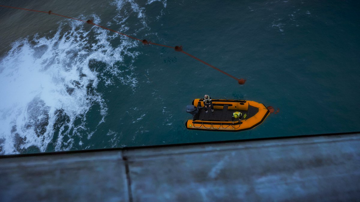 Hier, déclenchement de la Section Opérationnelle Spécialisée "DÉPOL" pour assurer une mission de dépollution suite à un feu de navire dans un chantier naval. 
♻ Les <a href="/PompiersSDCPJ/">Pompiers SDCPJ</a> n'ont qu'une priorité, la protection des personnes, des biens et de l'environnement. #Simulation