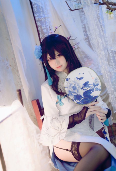 Twitterのコスプレ画像3