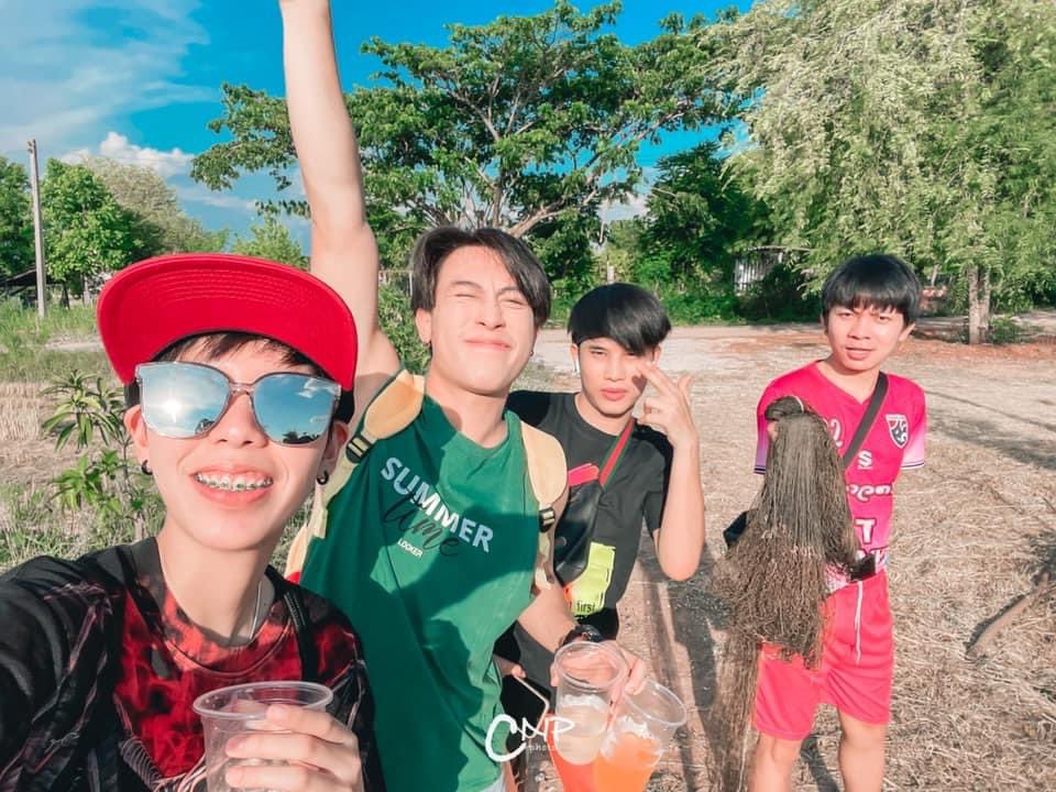 Min_Sathinee's tweet photo. อะไรที่ทำให้เรายิ้มได้ เราเรียกมันว่า ความสุข หมดแหละ เช่นพวกคุณ ที่ทำให้เรายิ้มได้ทุกวัน 🥰💕

#บ้านสิงห์ https://t.co/29U7TYV8rO