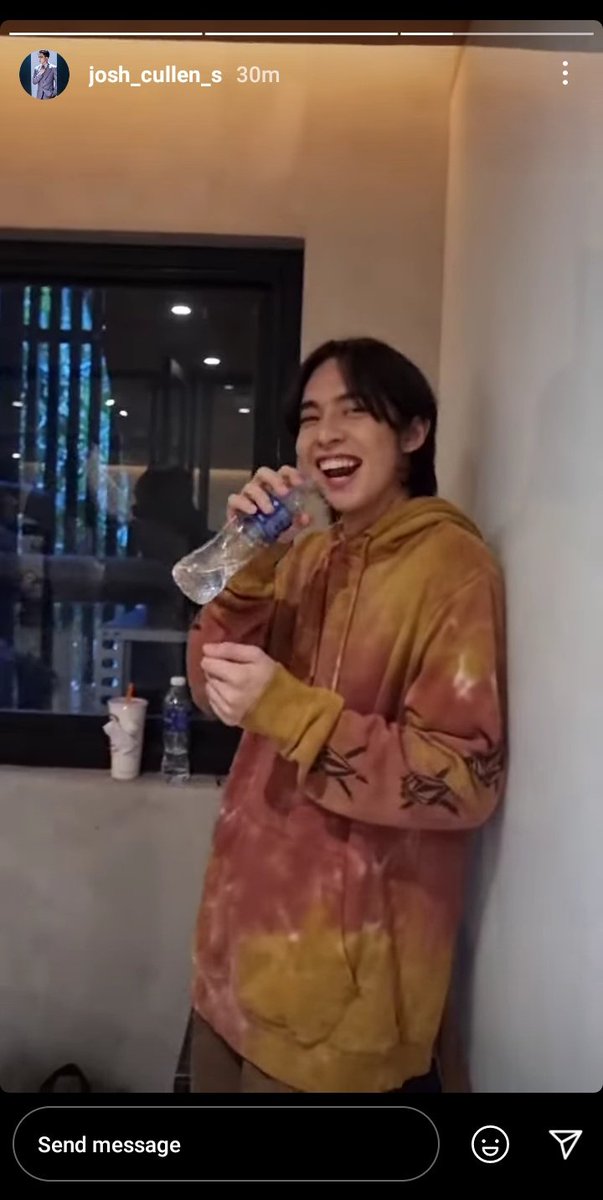 JJ_TTNCS's tweet photo. boyfriend reveal yarn? ay charot

#TITENICS
@SB19Official #SB19 https://t.co/WrRMEmzB0W