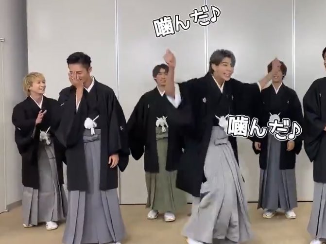 suno_man___'s tweet photo. 岩本さんをいじるラウールなかなか辛辣でいわラウ推せる https://t.co/O1SgKqeuTK