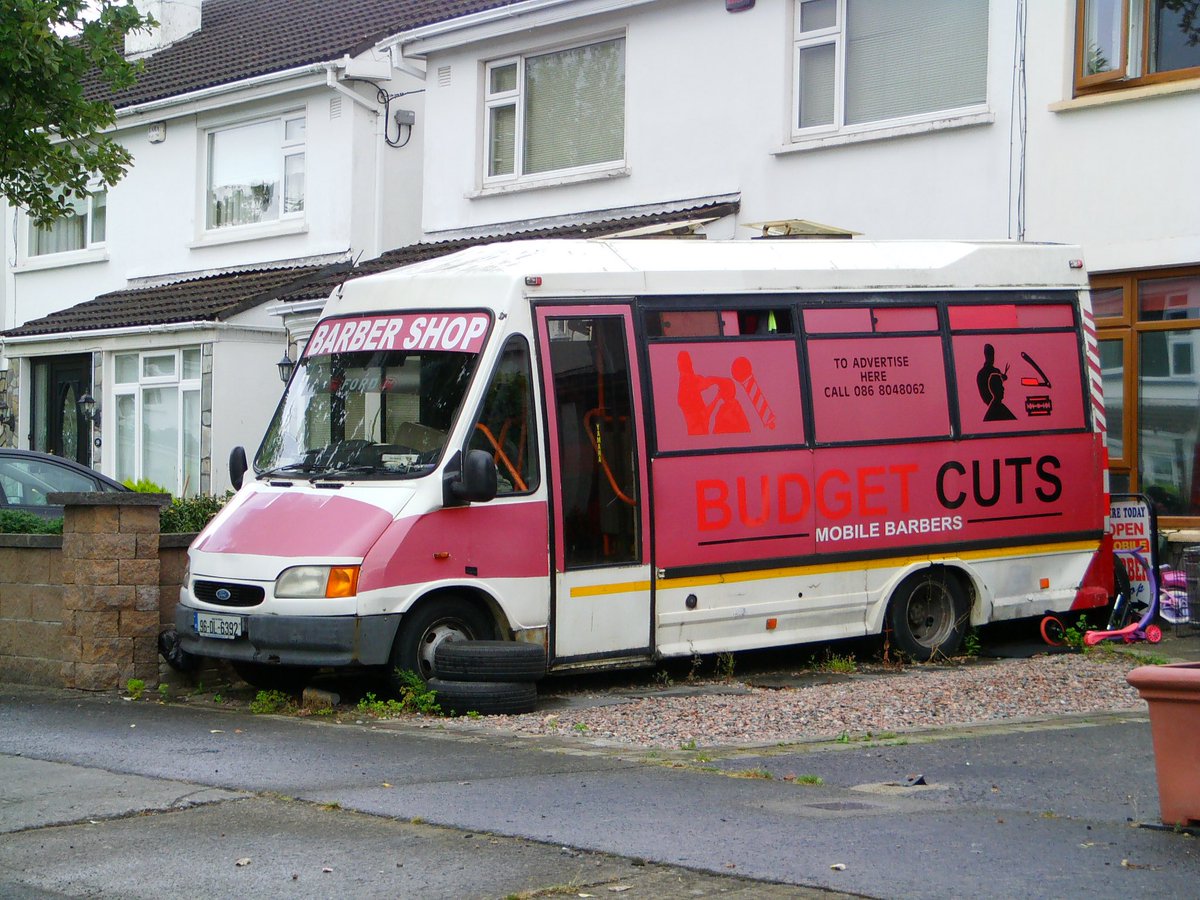 CrapCCollective's tweet photo. Dependable, durable, dogged and determined. At least, they all were at some point… #Transhit #ChodOfDublin https://t.co/Vmjw4wCh8Z