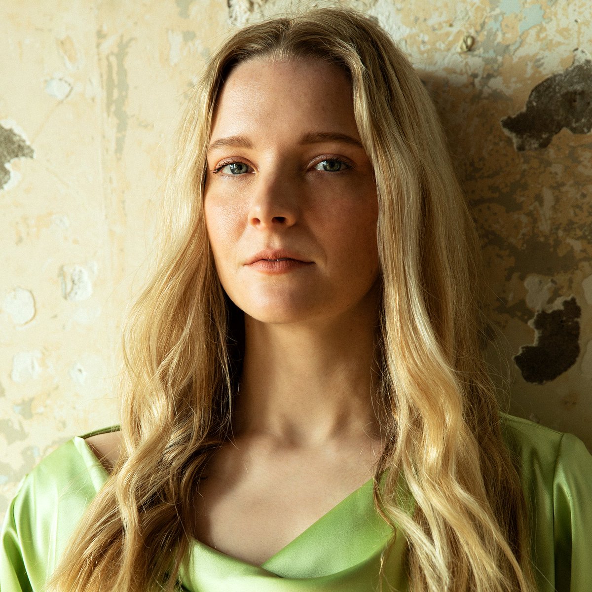 Морвен кристи. Морвен кларк. Морвен кристи горячие. Элисон хьюз. Морвен кристи смертельный лабиринт.