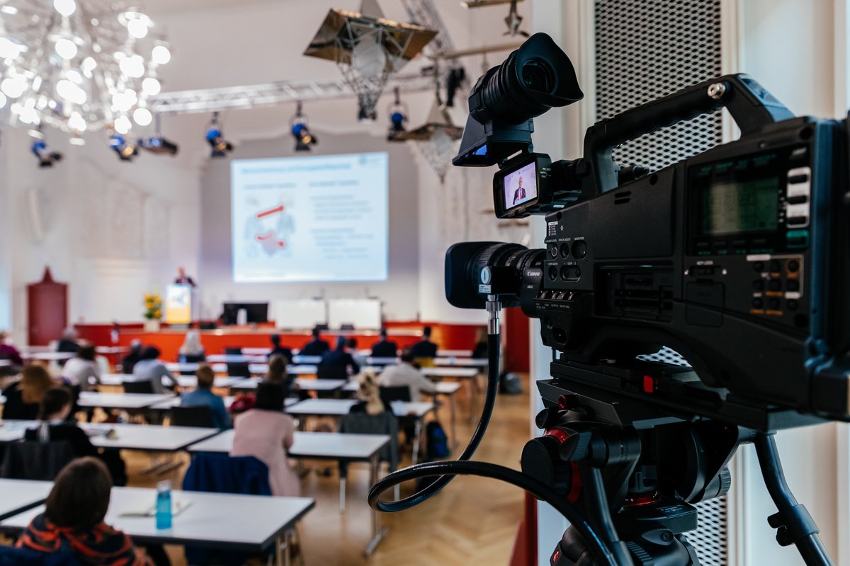 LeipzigTourist's tweet photo. Kongress in Planung? Anpacker gesucht? @eventlab_org ist euer Partner. Super nett, super verlässlich, super kreativ. So begeistert das Team Kunden, Gäste — und uns. Seit nunmehr 20 Jahren!
@GCB_Deutschland #meetleipzig https://t.co/oz7AoLPTj8
© Feines Bild Franziska Werner https://t.co/D0P8M6UxEY