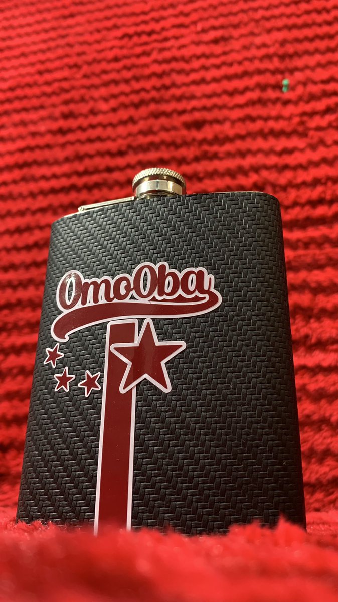 DigitProNG's tweet image. Customize items for your loved ones as a gift for their birthdays, anniversaries and more!
.
Check out our customized Liquor flask 😍😍😍
.
Please *DM* or *WhatsApp* (08068925884) to Place your order 🙌
#customize 
#digitpro_studios
@Digitpro 📸  Photo Gift Items 🎁